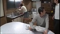 Японскую зрелую шантажировал мальчик и приставал к ней на кухне